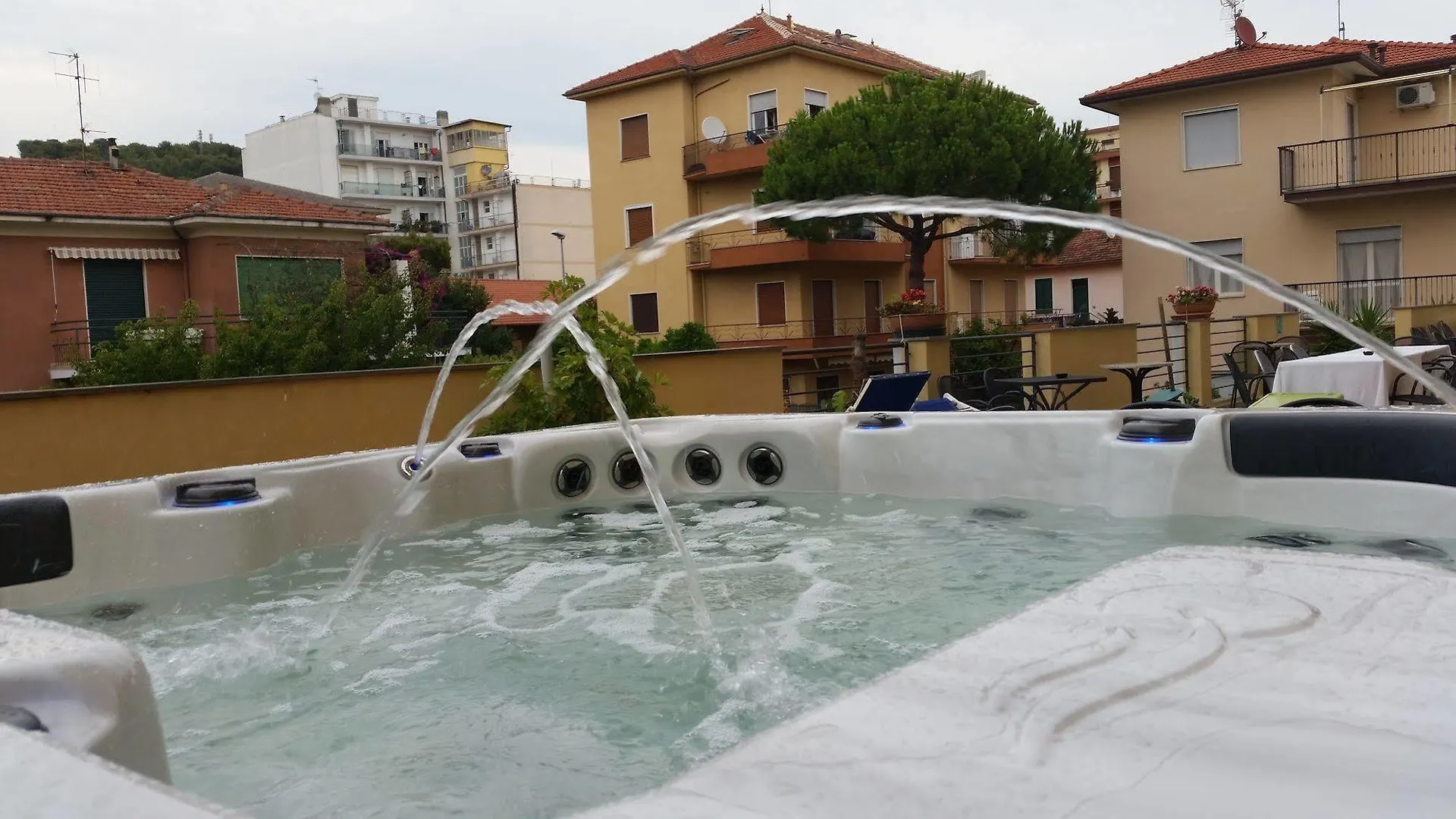 Hotel Europa San Bartolomeo Al Mare Italia